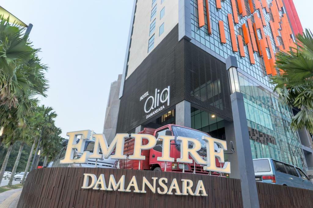 白沙罗帝国坦扎酒店 八打灵再也 外观 照片